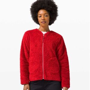 Lululemon Oh So Sherpa full zip (Dark Red)